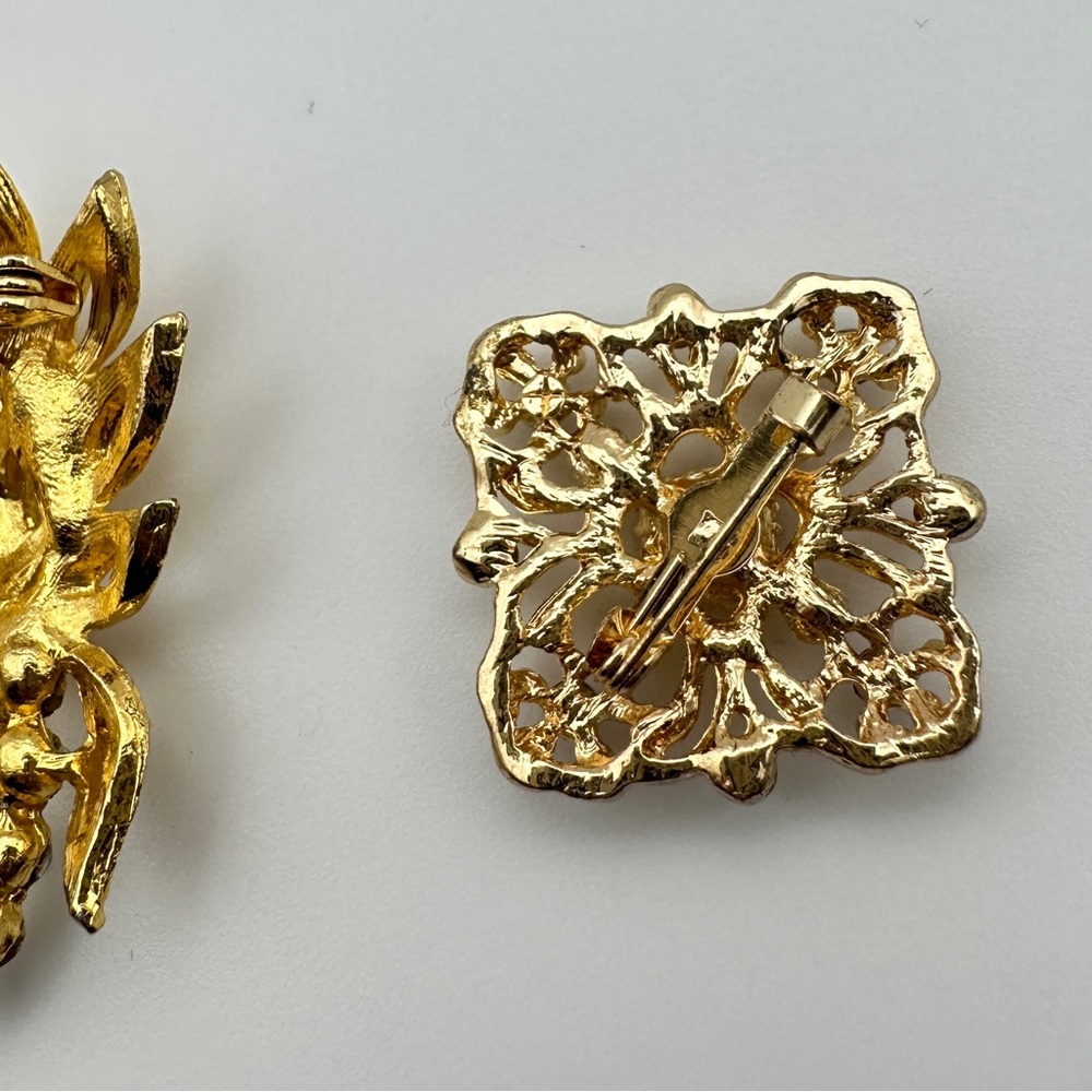 Vintage Rhinestone Gold Tone Brooch Pins Bundle of 2 Estate Costume Jewelry Lot - Picture 7 of 10
